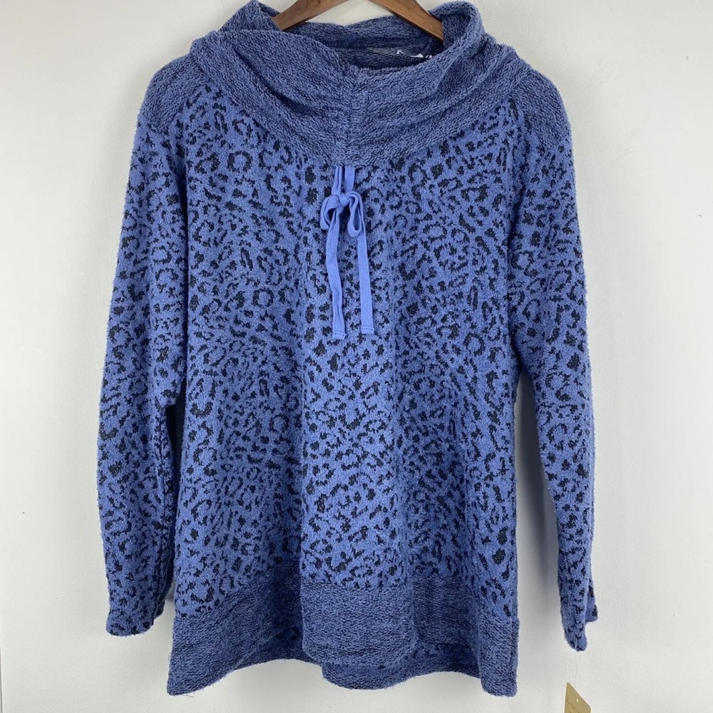 Blue leopard print sweatshirt